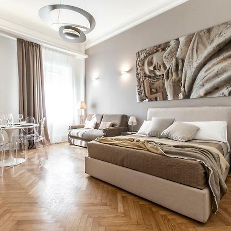 Апартаменти Duomo View Design Studio R&R Мілан Екстер'єр фото
